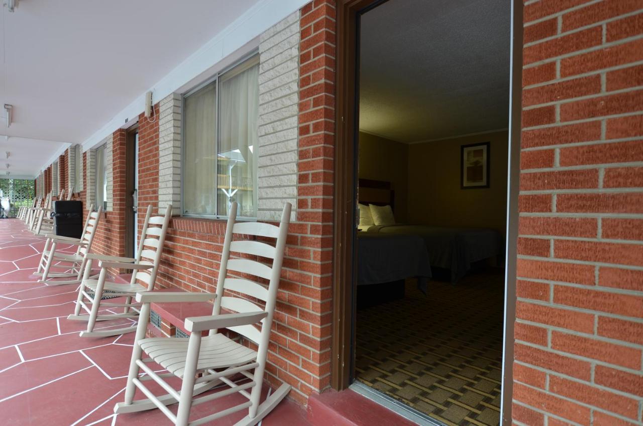 Travelowes Motel - Маґґі-Валлі Екстер'єр фото